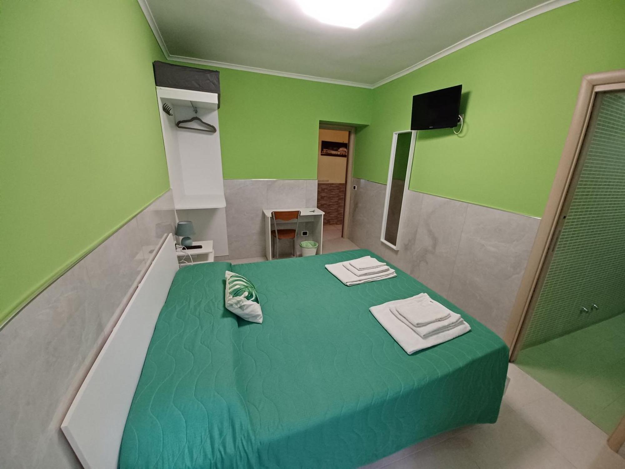 B&B Quattro Palazzi Napoli Centro Eksteriør billede