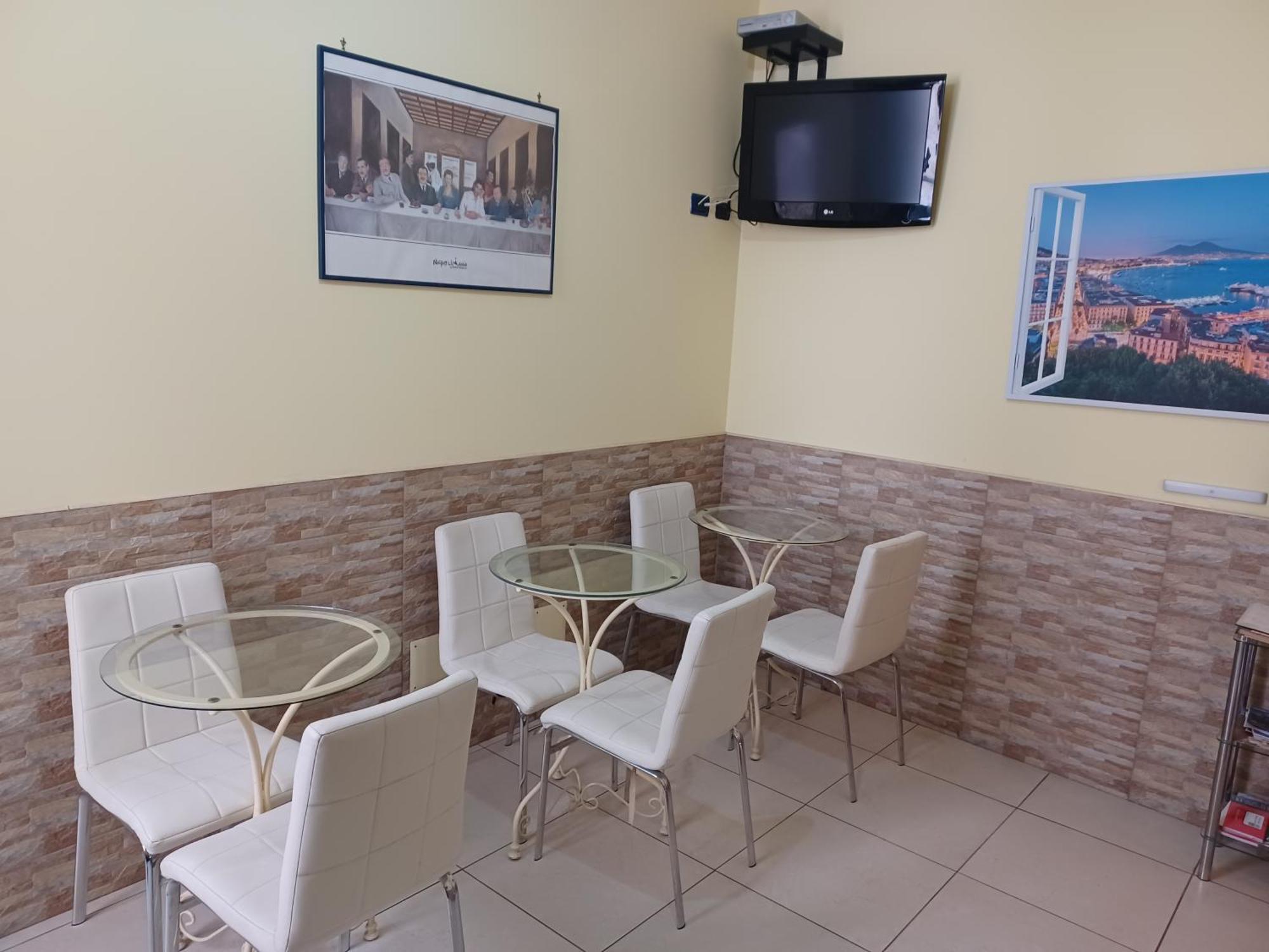 B&B Quattro Palazzi Napoli Centro Eksteriør billede