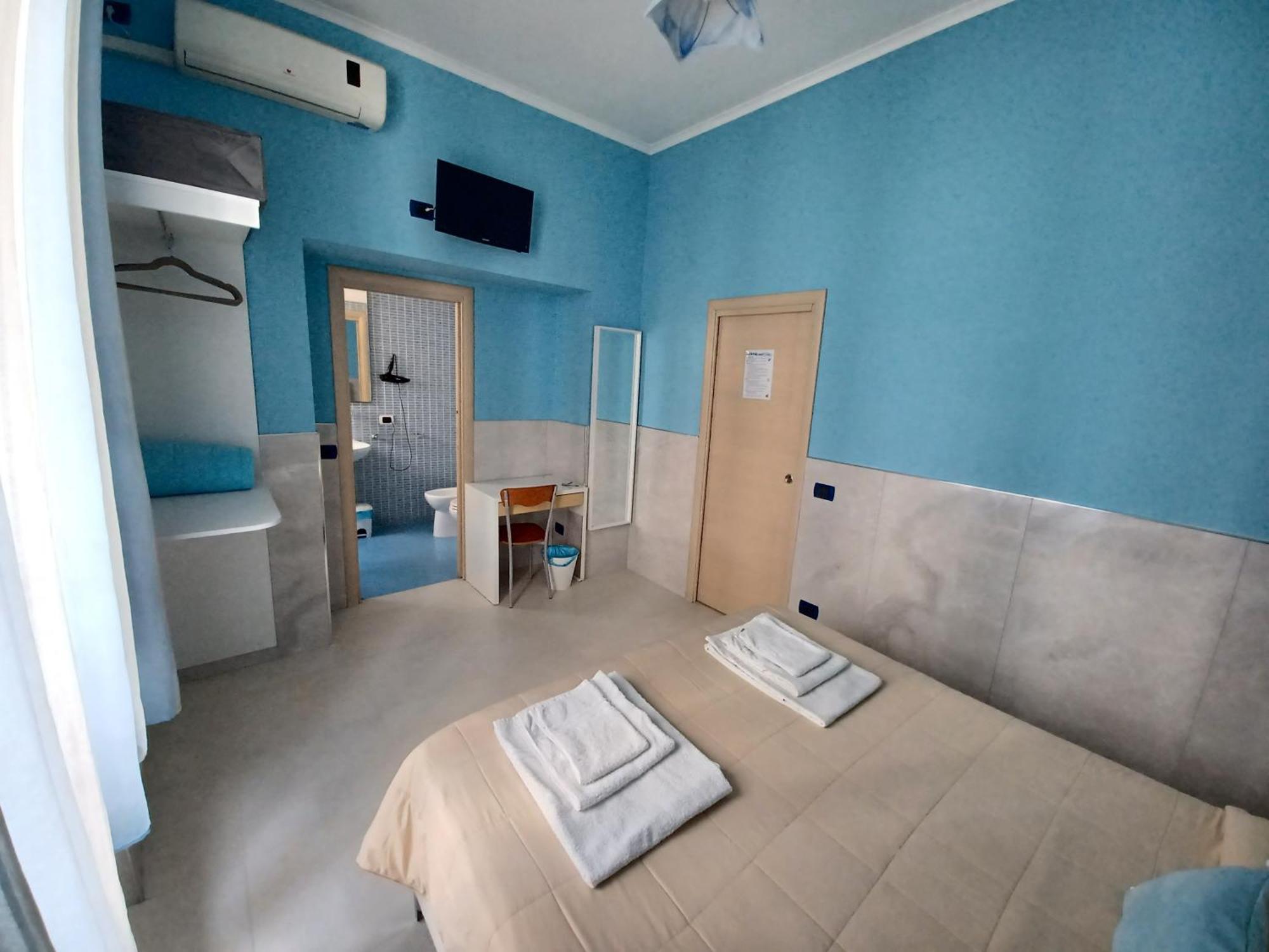 B&B Quattro Palazzi Napoli Centro Eksteriør billede