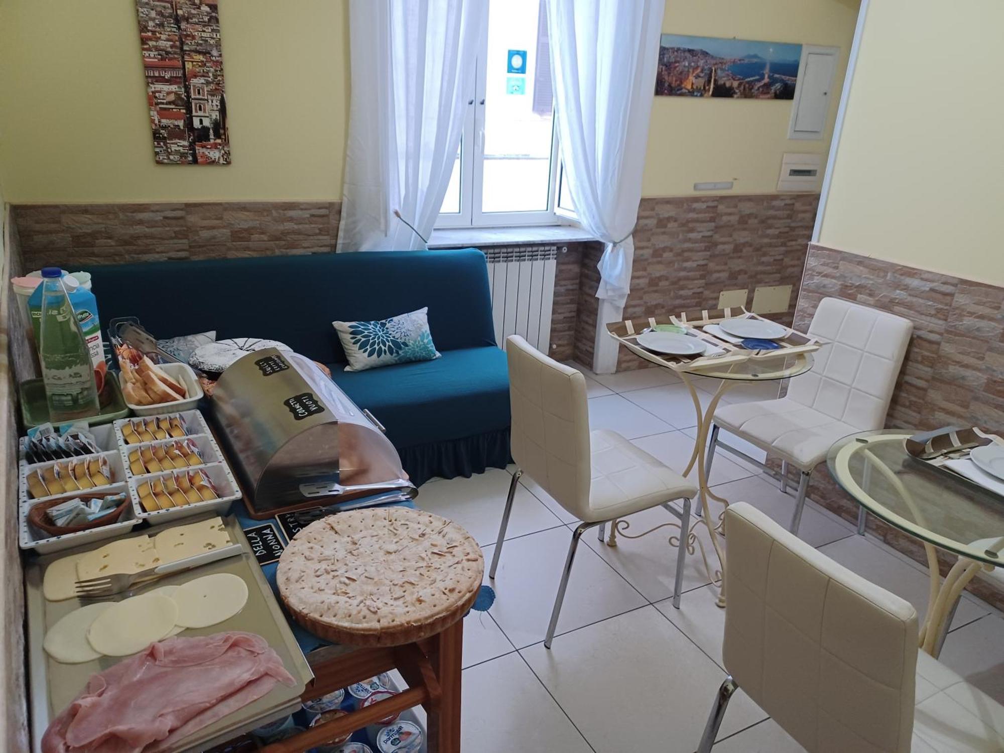B&B Quattro Palazzi Napoli Centro Eksteriør billede