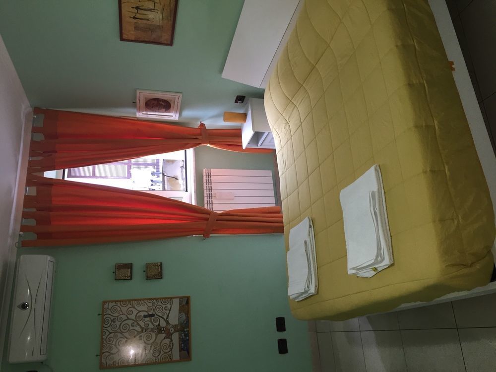 B&B Quattro Palazzi Napoli Centro Eksteriør billede